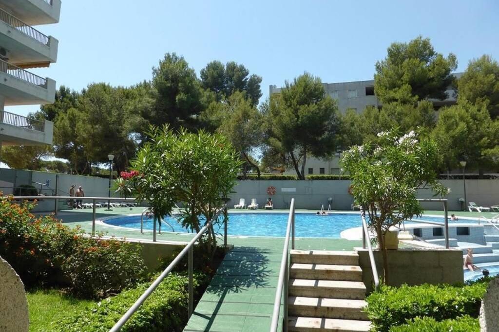 Cozy Apartment With Parking Salou Exterior foto